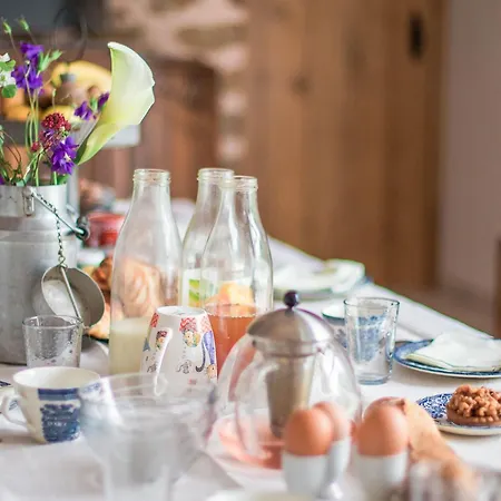 Prázdninový dům Longere Renovee Avec Charme, 5 Chambres, Grand Jardin, Proche Du Village, Ideale Pour 15 Pers. - Fr-1-410-355 Saint-Léonard-des-Bois