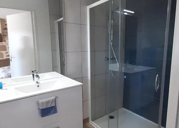 Saint-léonard-des-bois, 6 Pièces, 12 Personnes - Fr-1-410-355 Saint-Léonard-des-Bois