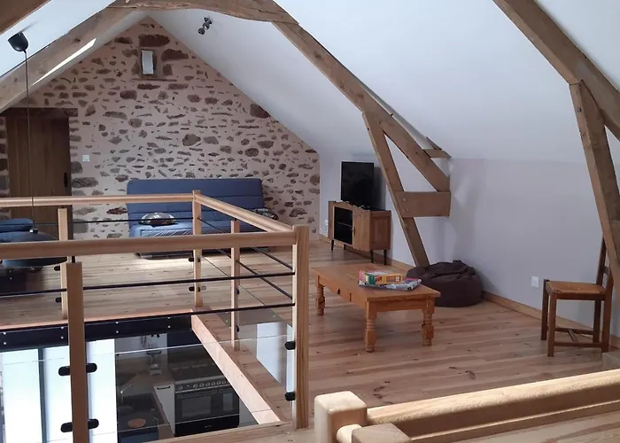 Saint-léonard-des-bois, 6 Pièces, 12 Personnes - Fr-1-410-355 Сasa de vacaciones