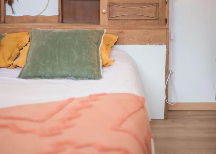 Saint-léonard-des-bois, 6 Pièces, 12 Personnes - Fr-1-410-355 Сasa de vacaciones *